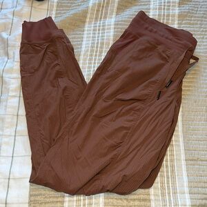 Lululemon dance studio joggers